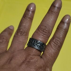 Men's Intricate Black Stainless Steel Band Ring